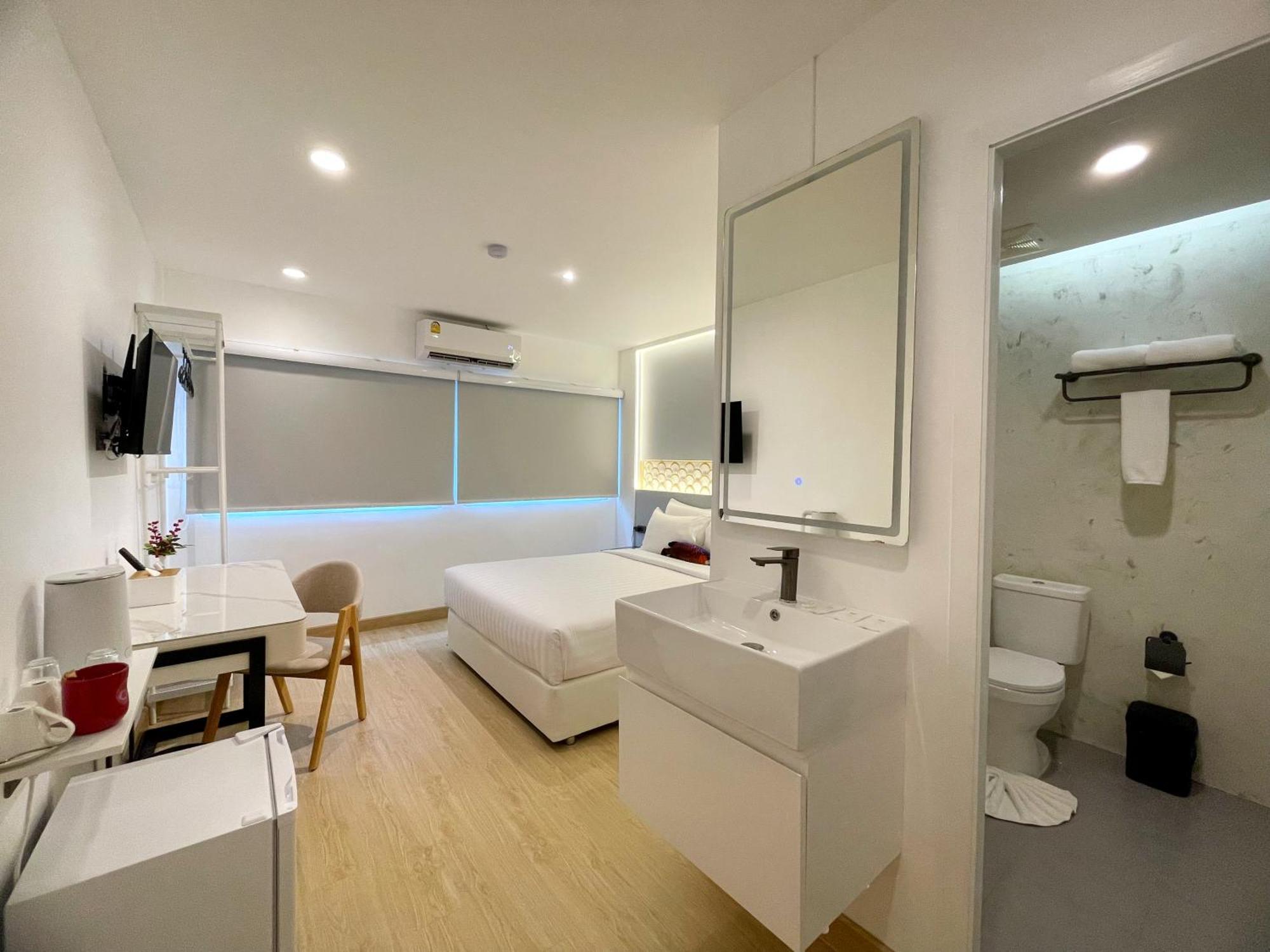 曼谷Arawana Express Sukhumvit 22公寓式酒店 外观 照片